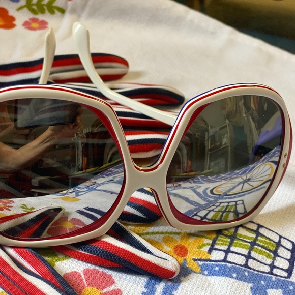 Vintage Accessories - AUTHENTICVINTAGE 60'S RED, WHITE & BLUE SUNGLASSES